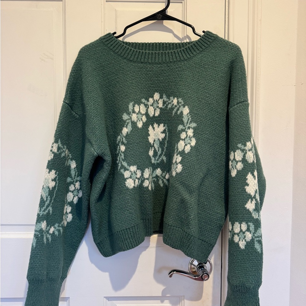 Promesa Green Floral Crew Neck Sweater